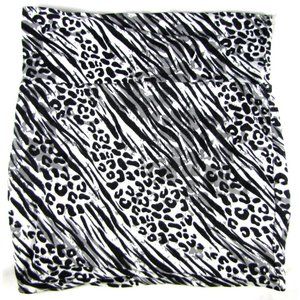 SALE!  Abstract Black White Short Mini Skirt